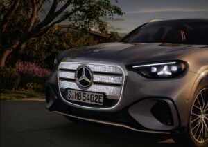 2026-Mercedes-GLC-EQ-1