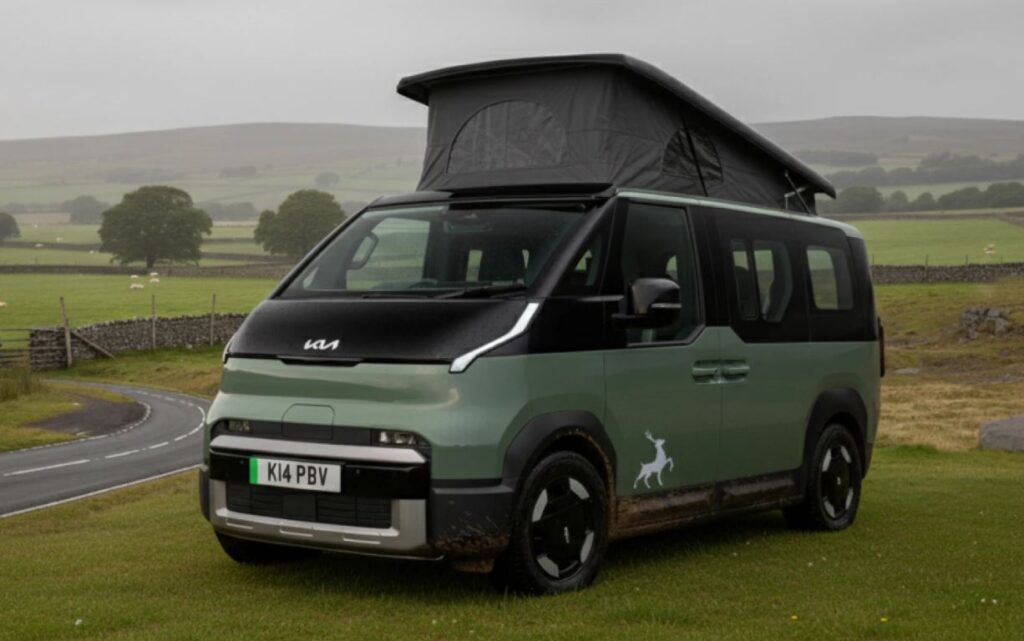 Kia PV5 Camper mit Aufstelldach von Sussex Campervans — erster Serien-Elektro-Campervan der Welt