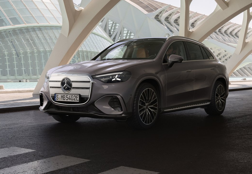 Mercedes GLC EQ 2026: Das wichtigste Auto mit Stern wird elektrisch — 713 km, 330 kW, ab 67.717 €